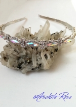 Дизайнерска диадема за коса в сребърно с кристали с ефект Fire Opal